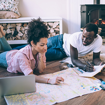 couple planning a trip